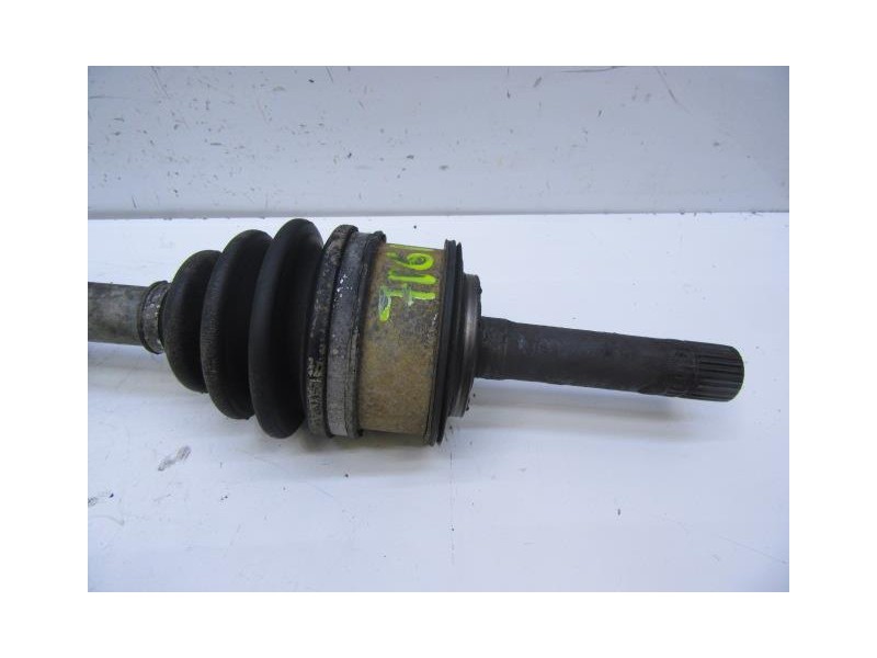 Recambio de transmision delantera dch. : kia sportage : 2.0 td (82,94cv) [2001] para kia sportage 2.0 td referencia OEM IAM   