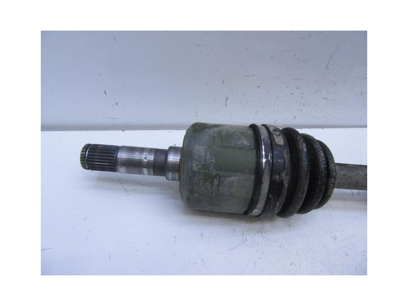 Recambio de transmision delantera dch. : kia sportage : 2.0 td (82,94cv) [2001] para kia sportage 2.0 td referencia OEM IAM   