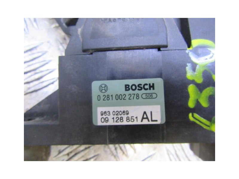 Recambio de potenciómetro aceleración : opel astra : 1.7 d (67,98cv) [1999] para opel astra 1.7 d referencia OEM IAM 0281002278B