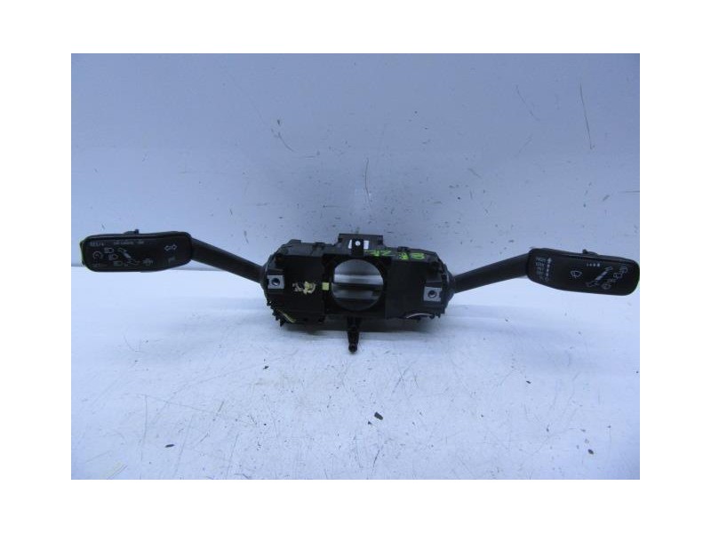 Recambio de mando luces y limpias : seat ibiza : 1.0 g (95,17cv) turbo [2019] para seat ibiza 1.0 g turbo referencia OEM IAM 2Q1