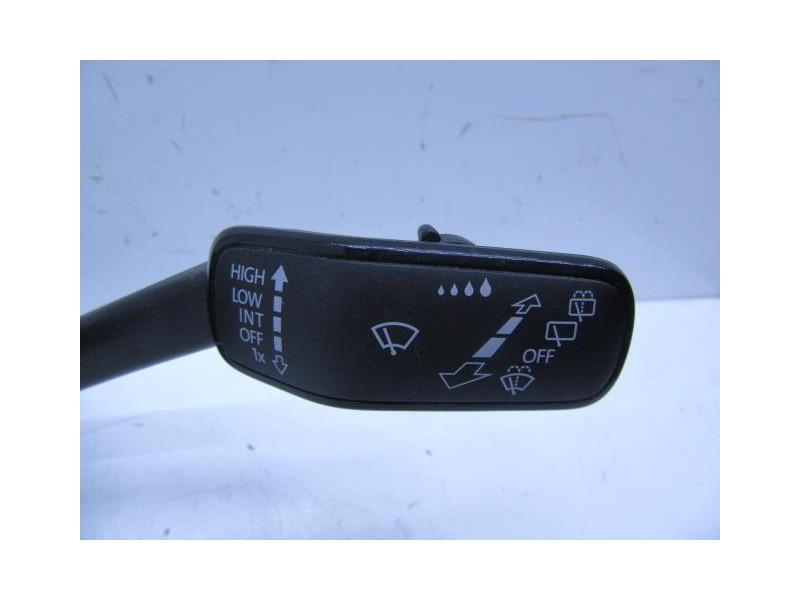 Recambio de mando luces y limpias : seat ibiza : 1.0 g (95,17cv) turbo [2019] para seat ibiza 1.0 g turbo referencia OEM IAM 2Q1