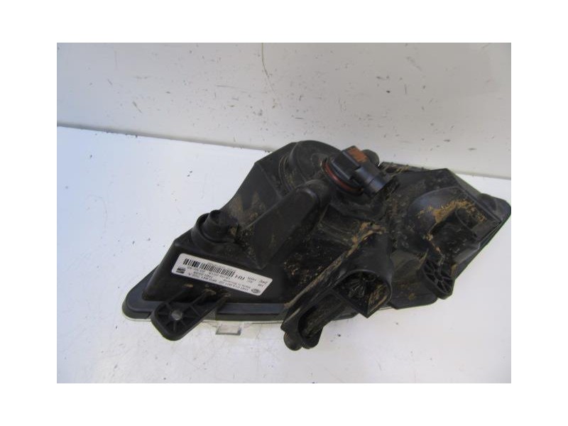 Recambio de antiniebla dch. : seat ibiza : 1.0 g (95,17cv) turbo [2019] para seat ibiza 1.0 g turbo referencia OEM IAM 6F0941702