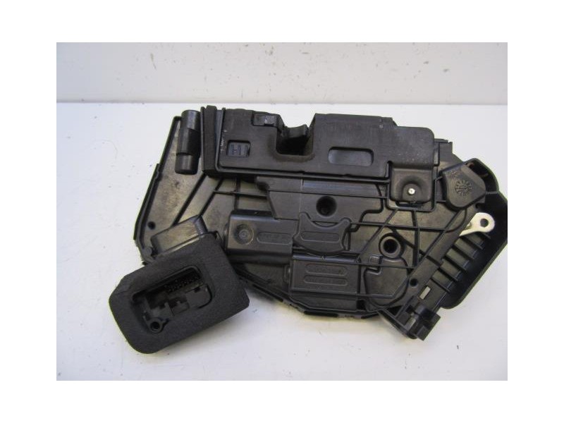 Recambio de cerradura pta. del. dch. : seat ibiza : 1.0 g (95,17cv) turbo [2019] para seat ibiza 1.0 g turbo referencia OEM IAM 