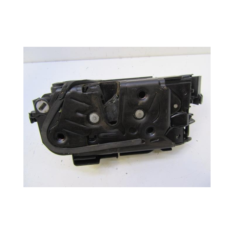 Recambio de cerradura pta. tras. izq. : seat ibiza : 1.0 g (95,17cv) turbo [2019] para seat ibiza 1.0 g turbo referencia OEM IAM