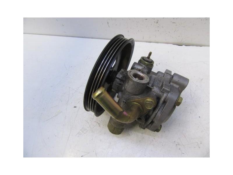 Recambio de bomba dirección : suzuki baleno : 1.3 g (84,98cv) [1998] para suzuki baleno 1.3 g referencia OEM IAM   