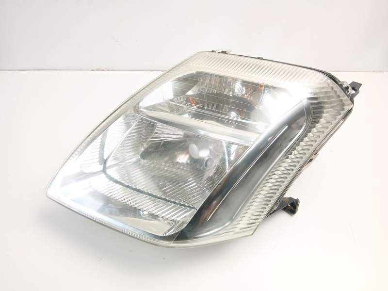 Recambio de faro izquierdo para citroën c2 (jm_) 1.4 hdi referencia OEM IAM 620870  