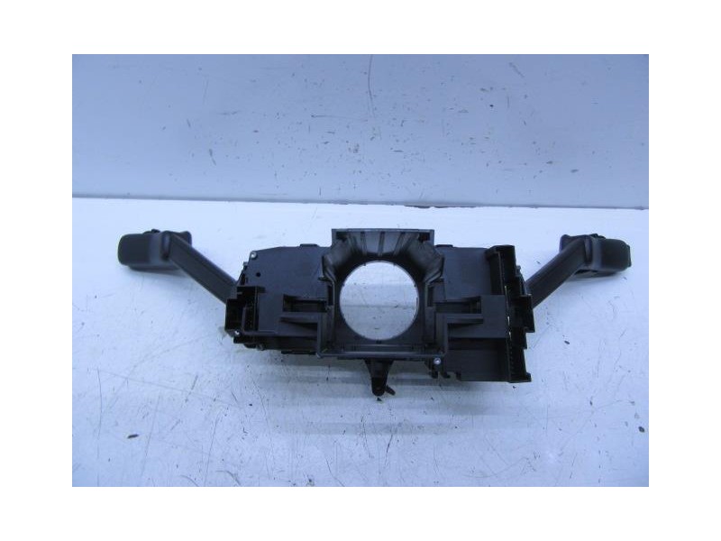 Recambio de mando luces y limpias : seat ibiza : 1.0 g (95,17cv) turbo [2019] para seat ibiza 1.0 g turbo referencia OEM IAM 2Q1