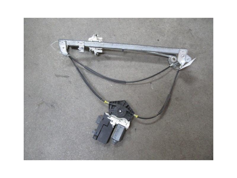 Recambio de elevalunas del-izdo : peugeot 807 : g-2.0-rfn (136cv) 5p [2004] para peugeot 807 g- 2.0-rfn referencia OEM IAM CONFO