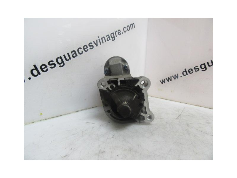 Recambio de motor arranque : dacia sandero : 1.5 g (75 cv) [2010] para dacia sandero 1.5 g (75 cv) referencia OEM IAM 8200815083