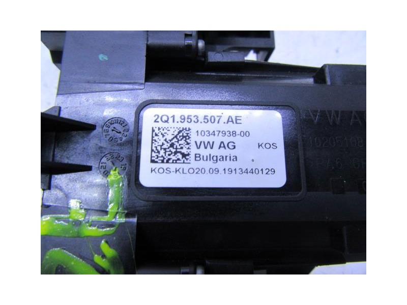 Recambio de mando luces y limpias : seat ibiza : 1.0 g (95,17cv) turbo [2019] para seat ibiza 1.0 g turbo referencia OEM IAM 2Q1