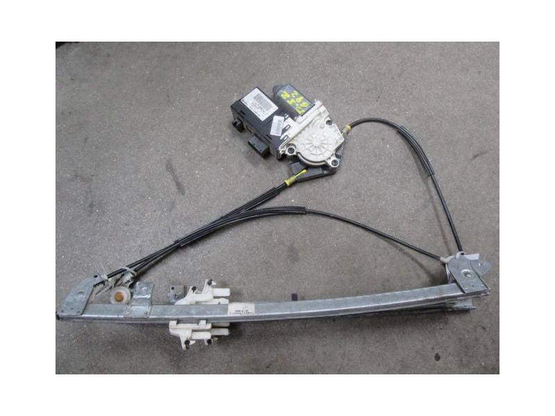 Recambio de elevalunas del-izdo : peugeot 807 : g-2.0-rfn (136cv) 5p [2004] para peugeot 807 g- 2.0-rfn referencia OEM IAM CONFO