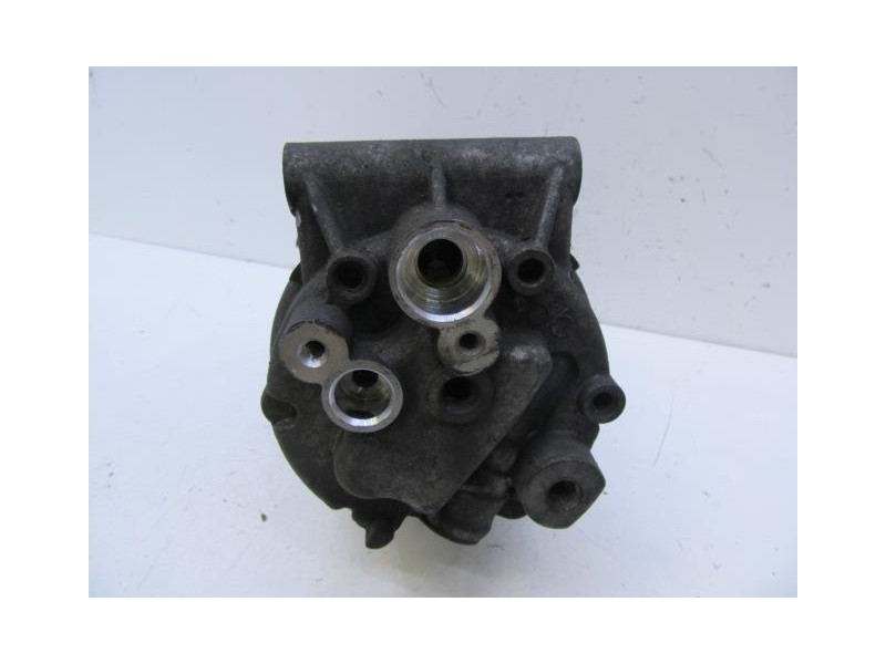 Recambio de aire acondicionado : renault megane : 1.9 dci (119,64cv) [2005] para renault megane 1.9 dci referencia OEM IAM 82003