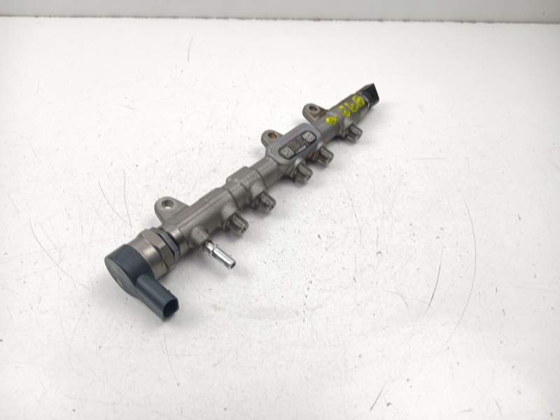 Recambio de rampa inyectora para bmw x1 (f48) sdrive 18 d referencia OEM IAM 8514154 0445214315 