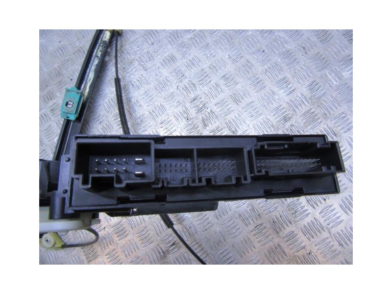 Recambio de elevalunas elec. del. izq. : volkswagen touareg : 2.5 tdi [2005] para volkswagen touareg 2.5 tdi referencia OEM IAM 