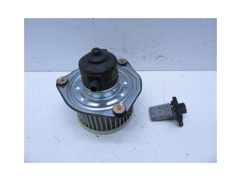 Recambio de motor calefaccion : daewoo lanos : 1.5 g (85,65cv) [2001] para daewoo lanos 1.5 g referencia OEM IAM 612992CONRESIST