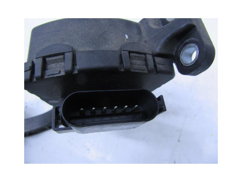 Recambio de potenciómetro aceleración : volvo s40 : 1.6 td [2007] para volvo s40 1.6 td referencia OEM IAM 4M51-9F836-AH  