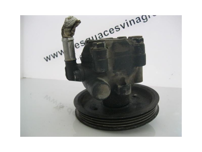 Recambio de bomba dirección : nissan bluebird : 1.6 g -ca16 (84,32cv) 4p [1990] para nissan bluebird 1.6 g -ca16   referencia OE