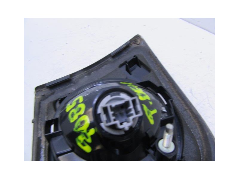 Recambio de piloto porton dch. : mazda 3 : 1.6 hdi g8da [2005] para mazda 3 1.6 hdi g8da referencia OEM IAM   