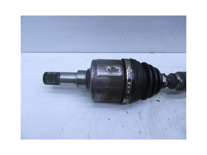 Recambio de transmision delantera izq. : mazda 3 : 1.6 hdi g8da [2005] para mazda 3 1.6 hdi g8da referencia OEM IAM   