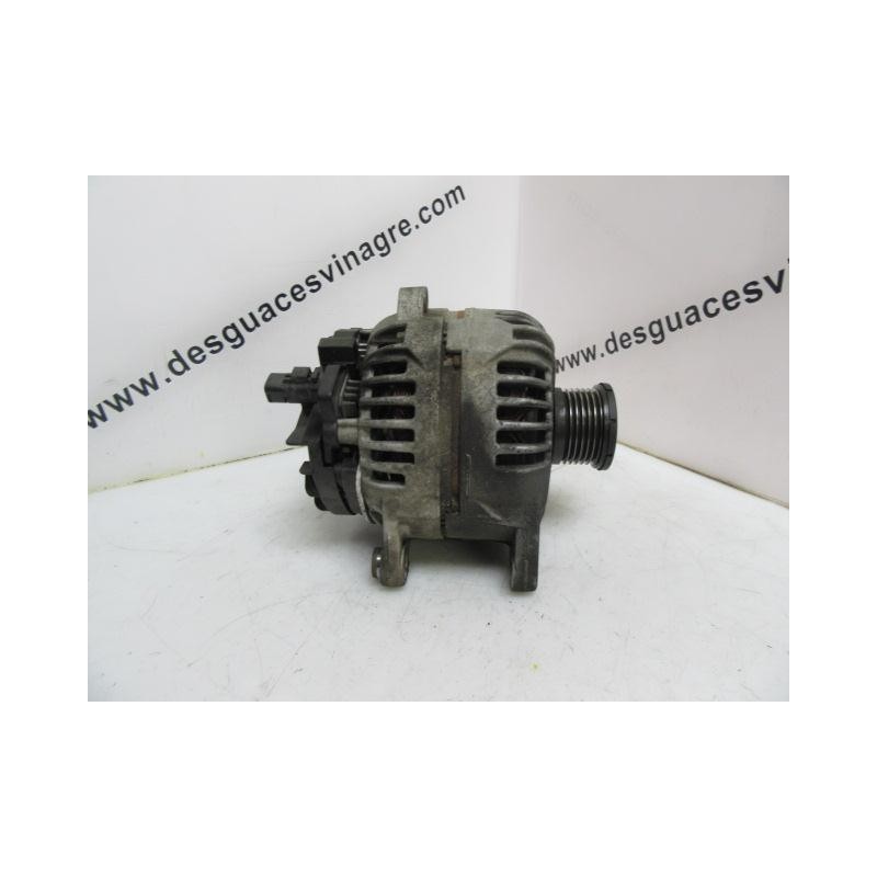 Recambio de alternador : renault laguna : 1.9 dci (119,64cv) [2003] para renault laguna 1.9 dci referencia OEM IAM 0124525047  