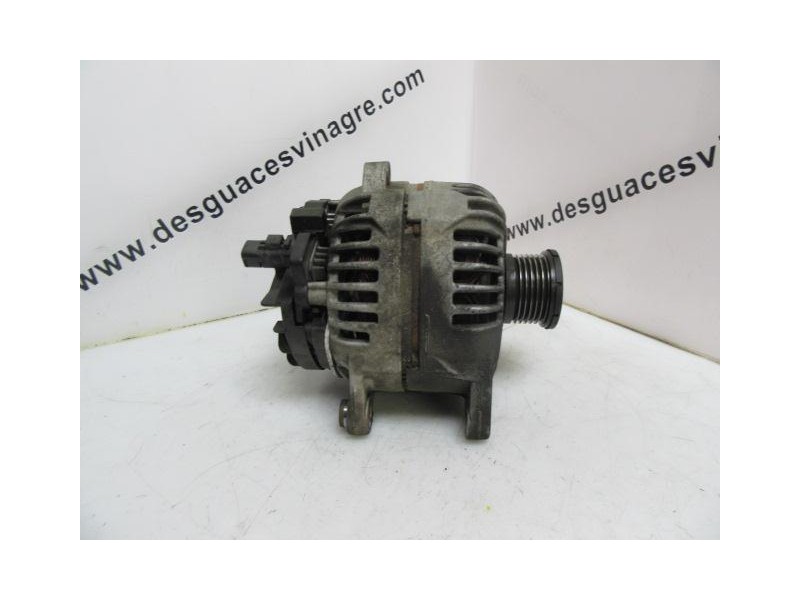 Recambio de alternador : renault laguna : 1.9 dci (119,64cv) [2003] para renault laguna 1.9 dci referencia OEM IAM 0124525047  