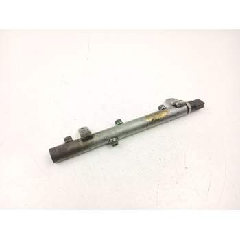 RAMPA INYECTORA A6420700695 