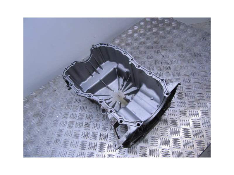 Recambio de carter aceite para renault megane 1.4 g 16 v 5p referencia OEM IAM ALUMINIO  