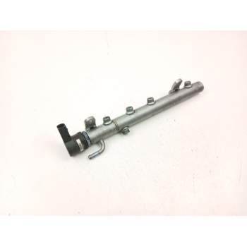 RAMPA INYECTORA A6420700495 