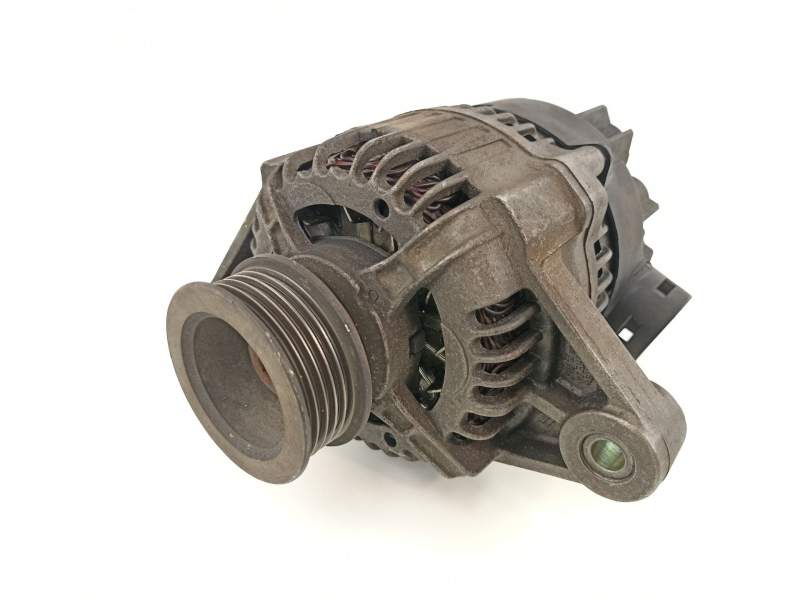Recambio de alternador para fiat stilo (192) 1.4 16v feel referencia OEM IAM 46231705 63321607 