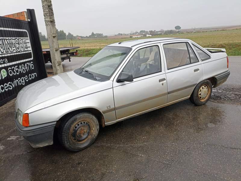 opel kadett e station wagon (t85) del año 1988