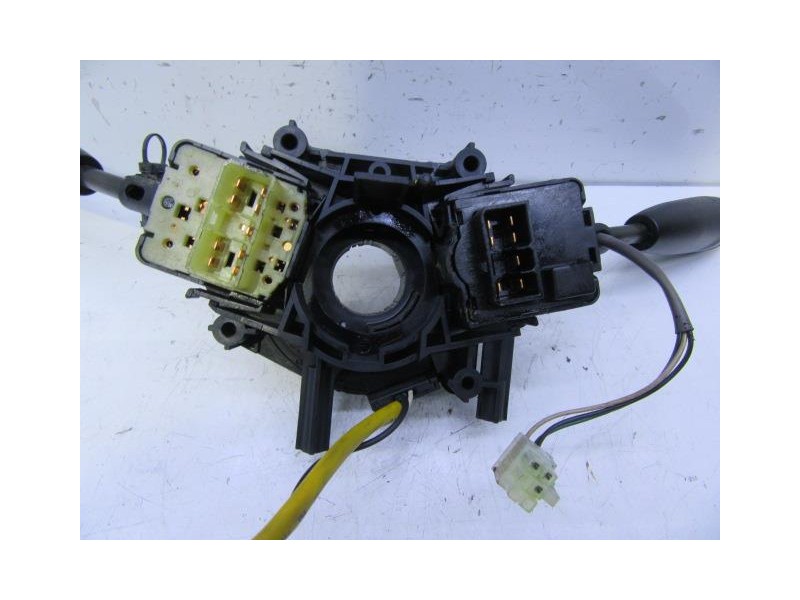 Recambio de mando luces y limpias : chevrolet kalos : 1.4 g 3 puertas [2005] para chevrolet kalos 1.4 g 3 puertas referencia OEM