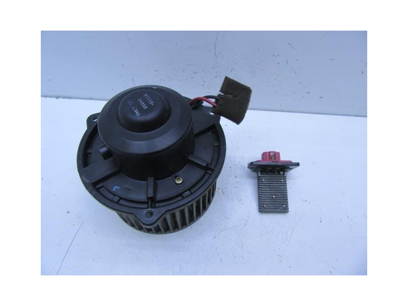 Recambio de motor calefaccion : hyundai lantra : 1.6 g [1998] para hyundai lantra 1.6 g referencia OEM IAM 97116-24950CONRESISTE