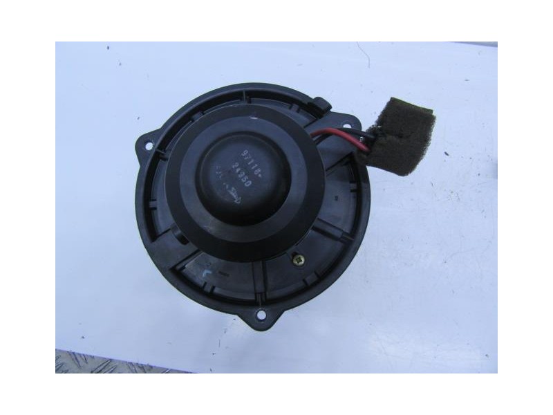 Recambio de motor calefaccion : hyundai lantra : 1.6 g [1998] para hyundai lantra 1.6 g referencia OEM IAM 97116-24950CONRESISTE