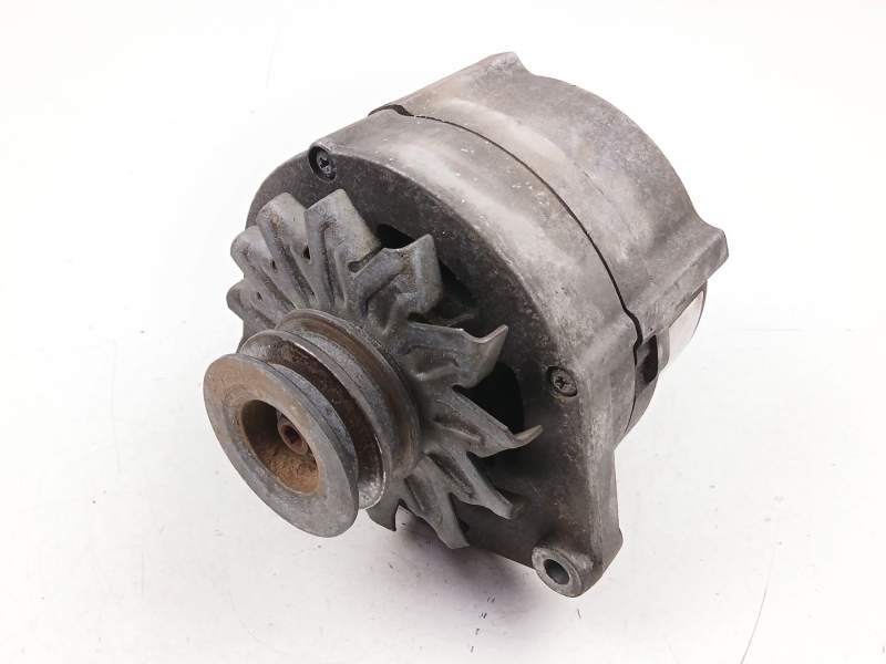 Recambio de alternador para volvo 740 kombi (745) 2.3 referencia OEM IAM 3544497  0120469786