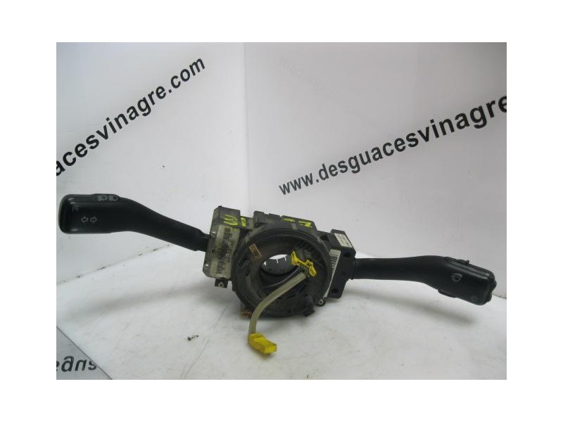 Recambio de mando luces y limpias : skoda octavia : 1.9 tdi(agr-90cv) 5v- 4p [1998] para skoda octavia 1.9 tdi(agr-90cv) 5v- ref