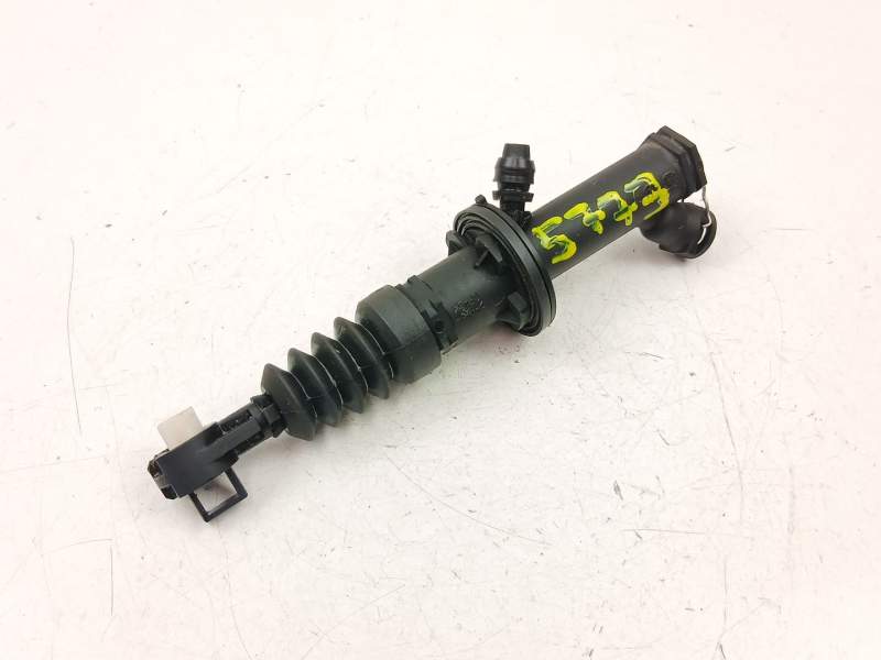 Recambio de bomba embrague para renault clio iv (bh_) 1.5 dci 90 referencia OEM IAM 306100642R  