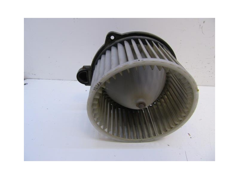 Recambio de motor calefaccion : hyundai accent : 1.3 g (84,02cv) [2003] para hyundai accent 1.3 g referencia OEM IAM F00S330024C