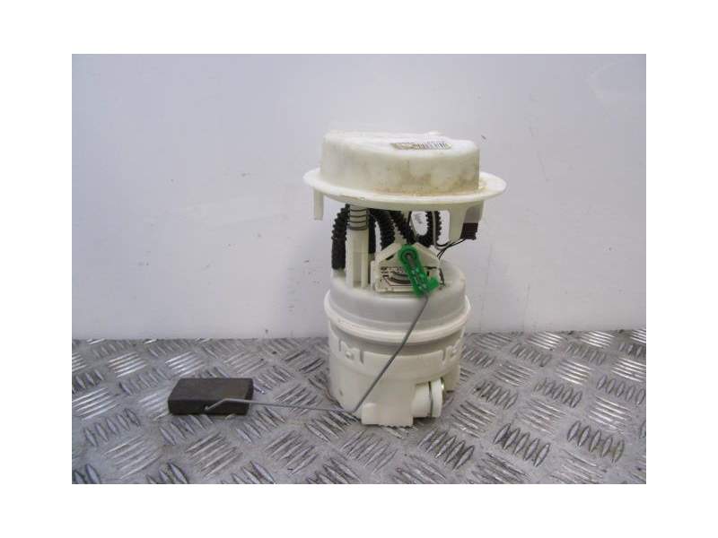 Recambio de bomba combustible aforador para peugeot 307 1.4 g -kfu referencia OEM IAM 9632672080  
