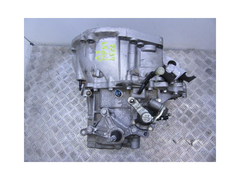 Recambio de cambio 6v (td /tdi) : renault megane : 1.9 dci (119,64cv) [2004] para renault megane 1.9 dci referencia OEM IAM ND00