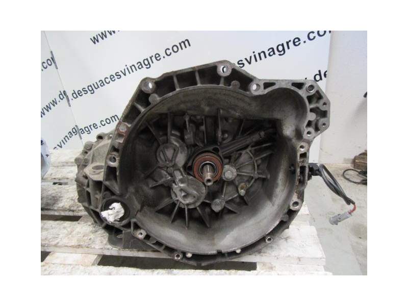 Recambio de caja cambios 5v turbo diesel para renault espace 2.5 td 5p referencia OEM IAM PK1AA075  
