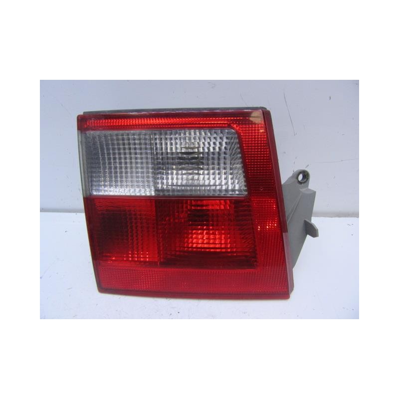 Recambio de piloto porton izq. : saab 9-3 : 2.0 g (149,56cv) [2002] para saab  9-3 2.0 g referencia OEM IAM   