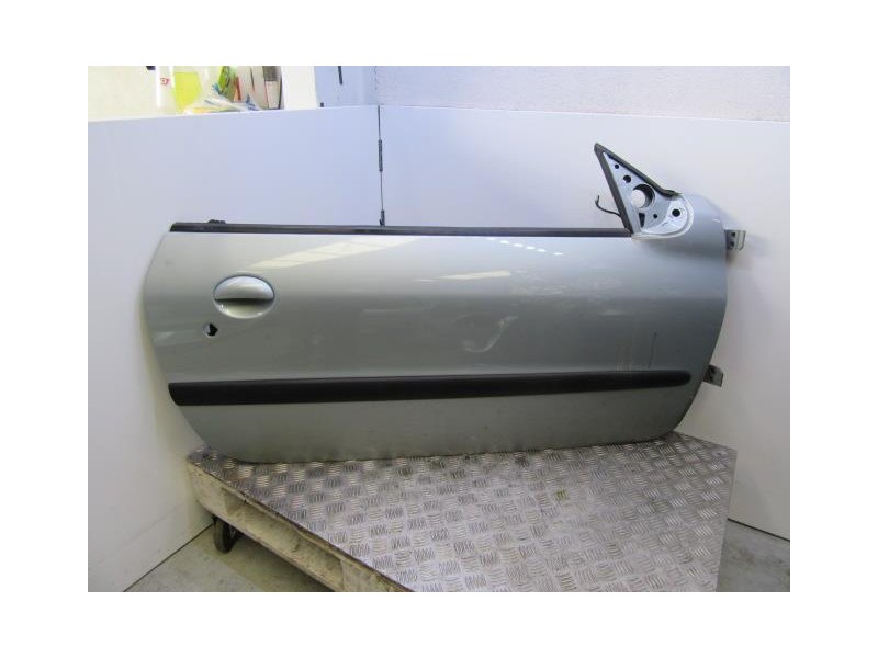 Recambio de puerta delantera dch. : peugeot 206 : 2.0 g (136cv) cabrio coupe [2001] para peugeot 206 2.0 g cabrio coupe referenc