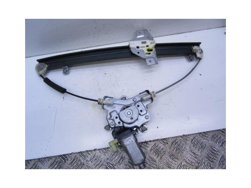 Recambio de elevalunas elec. del. izq. : hyundai getz : 1.5 crdi (88,37cv) [2006] para hyundai getz 1.5 crdi referencia OEM IAM 