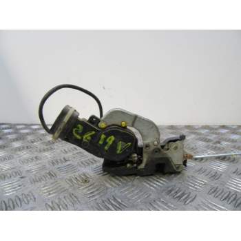 CERRADURA PUERTA DELANTERA DERECHA 8220165D11000 