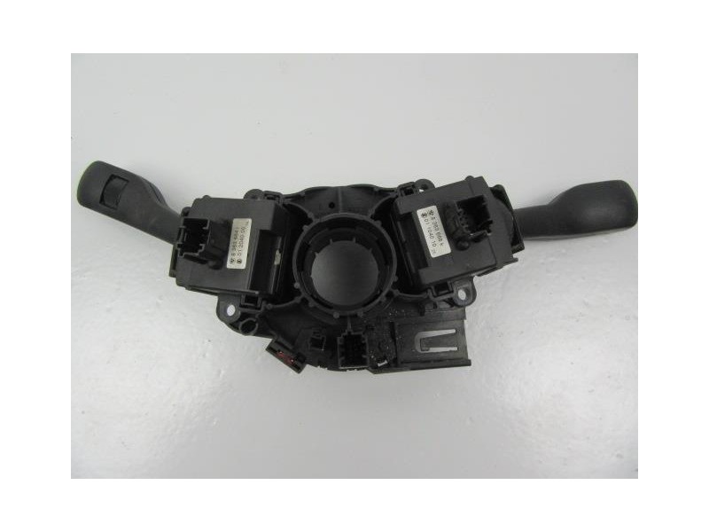 Recambio de mando luces y limpias : bmw 320 : 2.0 td (136cv) [2002] para bmw  320 2.0 td referencia OEM IAM 9903082047  