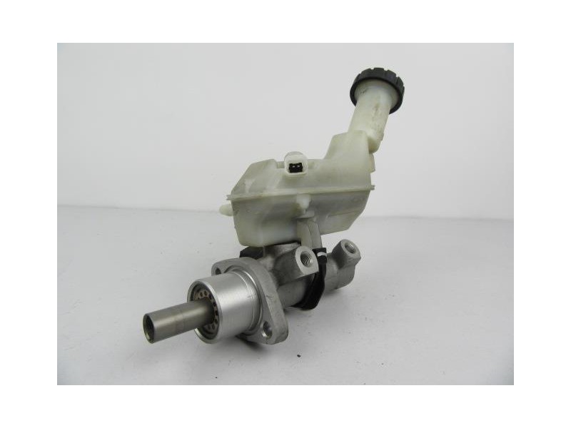 Recambio de bomba de freno : renault clio : 1.1 g (74,78cv) [2010] para renault clio 1.1 g referencia OEM IAM   