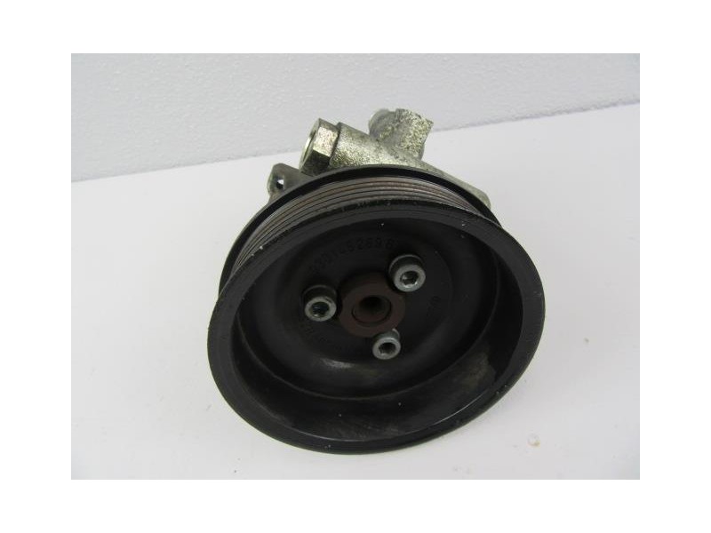 Recambio de bomba dirección : seat cordoba : 1.4 g (74,78cv) [2002] para seat cordoba 1.4 g referencia OEM IAM 030145157  