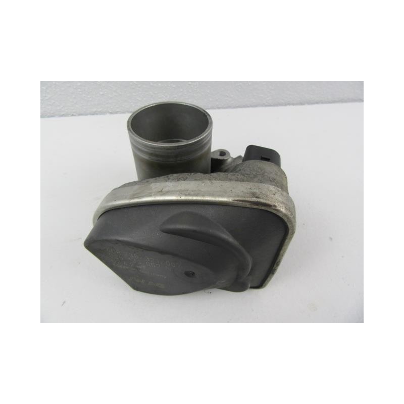 Recambio de caja mariposa : seat cordoba : 1.4 g (74,78cv) [2002] para seat cordoba 1.4 g referencia OEM IAM 036133062N  