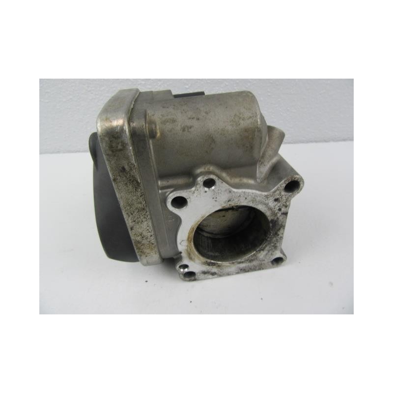 Recambio de caja mariposa : seat cordoba : 1.4 g (74,78cv) [2002] para seat cordoba 1.4 g referencia OEM IAM 036133062N  