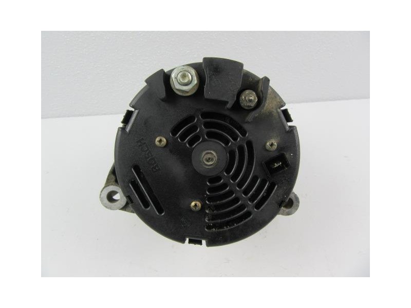 Recambio de alternador : m. benz vito : 2.3 cdi (108) [1999] para m. benz vito 2.3 cdi (108) referencia OEM IAM 0123320082BOSCH9